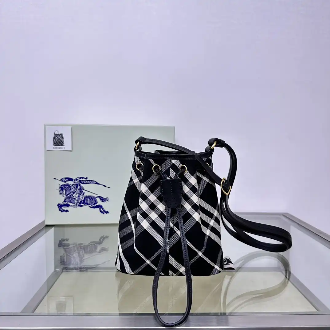 OldCobbler Bags Burberry Mini Check Drawstring Pouch​ 0130