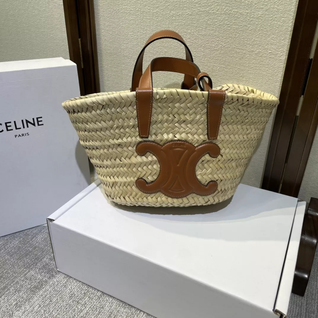 CELIN* TRIOMPHE CELIN* CHANELASSIC PANIER IN PALM LEAVES AND CALFSKIN 0120