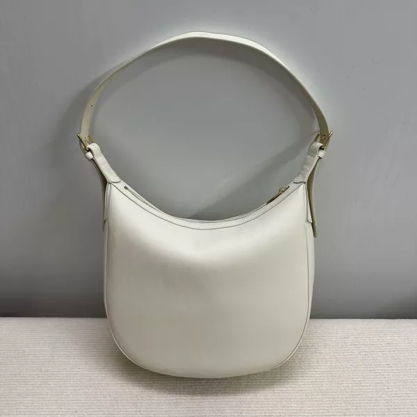 OldCobbler Bags CELIN* HELOISE CUIR TRIOMPHE BAG IN SUPPLE CALFSKIN 0120