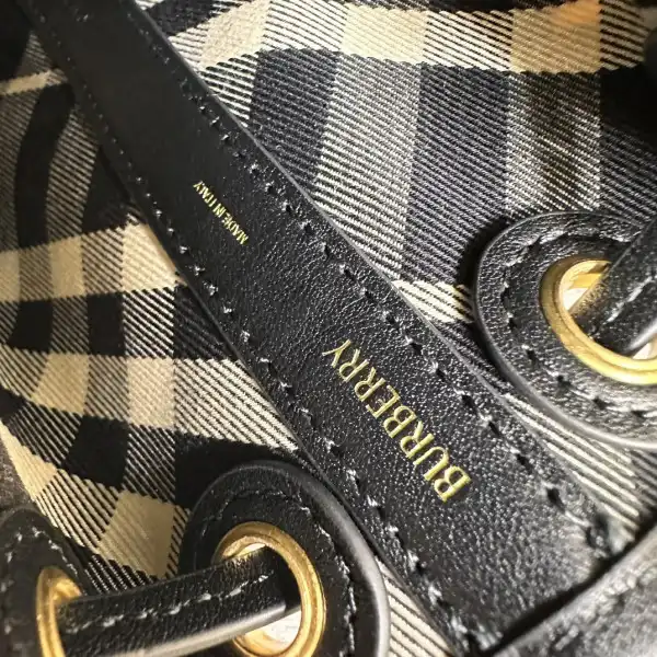 OldCobbler Bags Burberry Mini Check Drawstring Pouch​ 0130