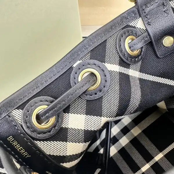 OldCobbler Bags Burberry Mini Check Drawstring Pouch​ 0130