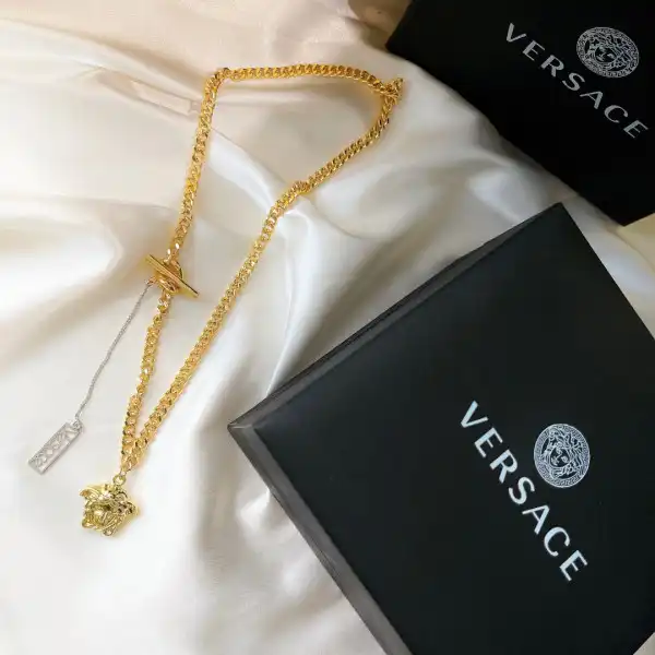 OldCobbler Bags VERSACE NECKLACE 0124