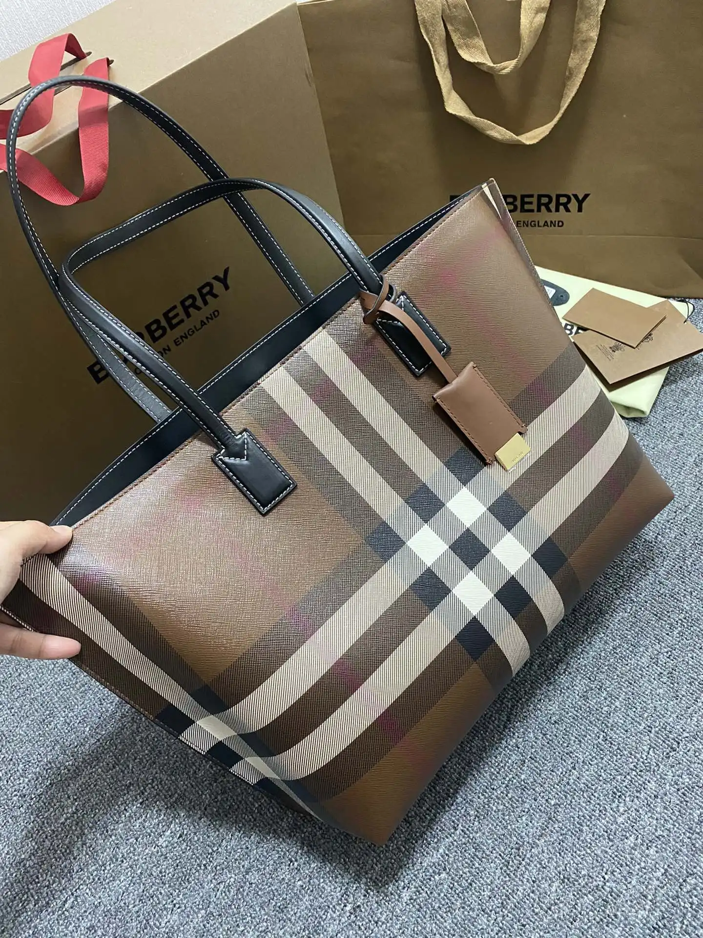 BURBERRY Medium Check Tote bag-34*14*28CM 0130