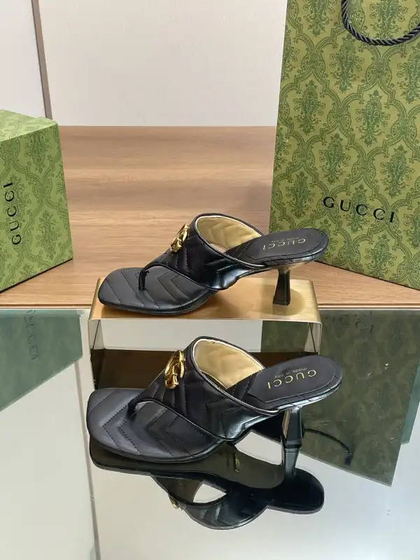 OldCobbler Bags GUCCI WOMEN'S DOUBLE G THONG SANDAL 0123