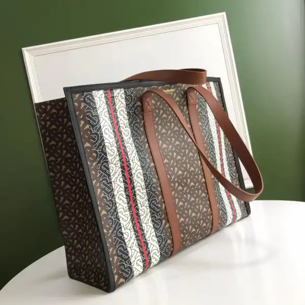 OldCobbler Bags BURBERRY TMONOGRAM STRIPE PRINT E-CANVAS TOE BAG 0130