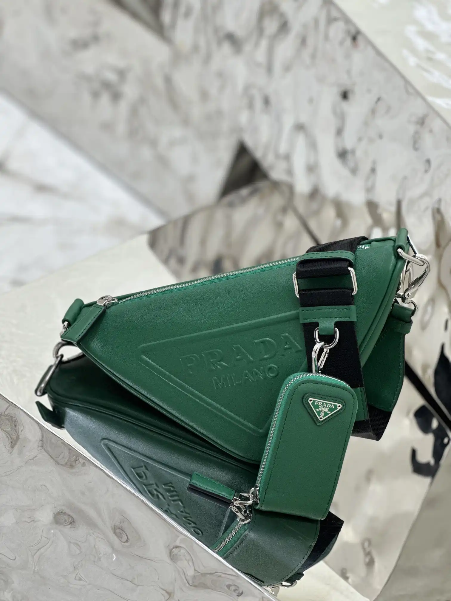 PRADA Triangle BAG 0205