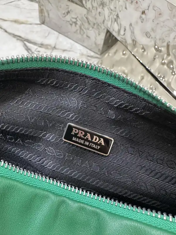 OldCobbler Bags PRADA Triangle BAG 0205