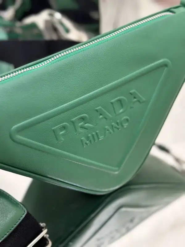 OldCobbler Bags PRADA Triangle BAG 0205