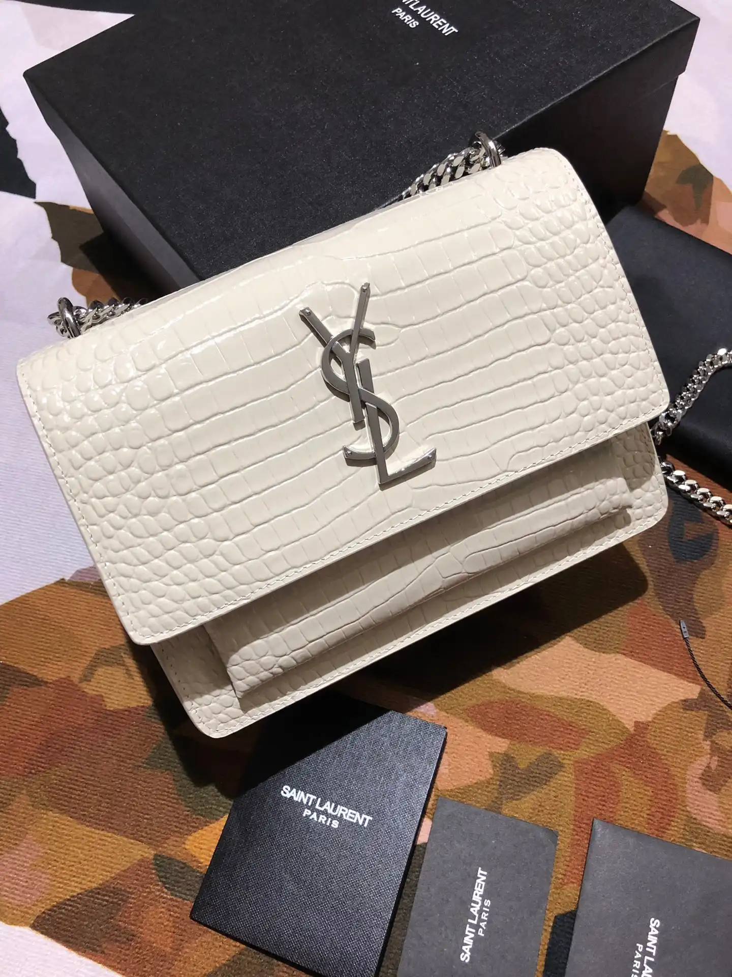 YSL SUNSET MEDIUM 0202